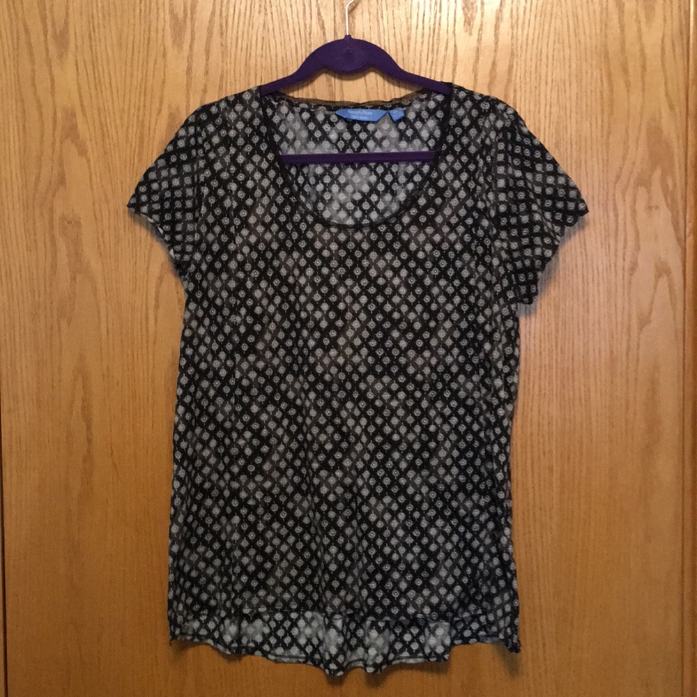 Vera Wang (Simply Vera) short sleeved shirt.